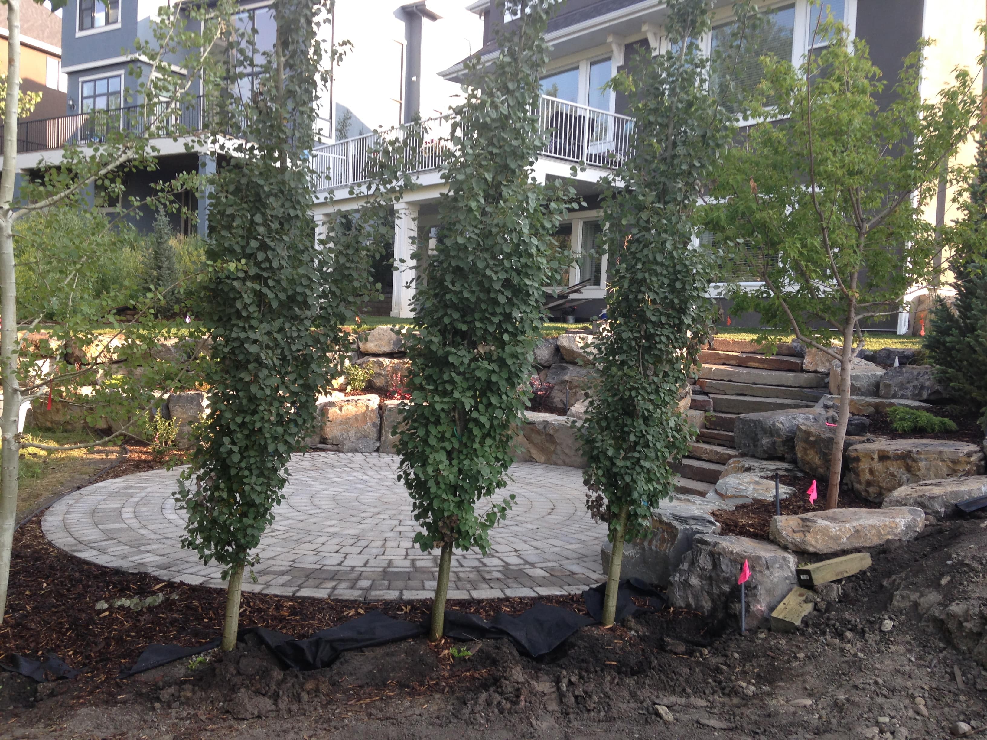 round-landscape-pavers
