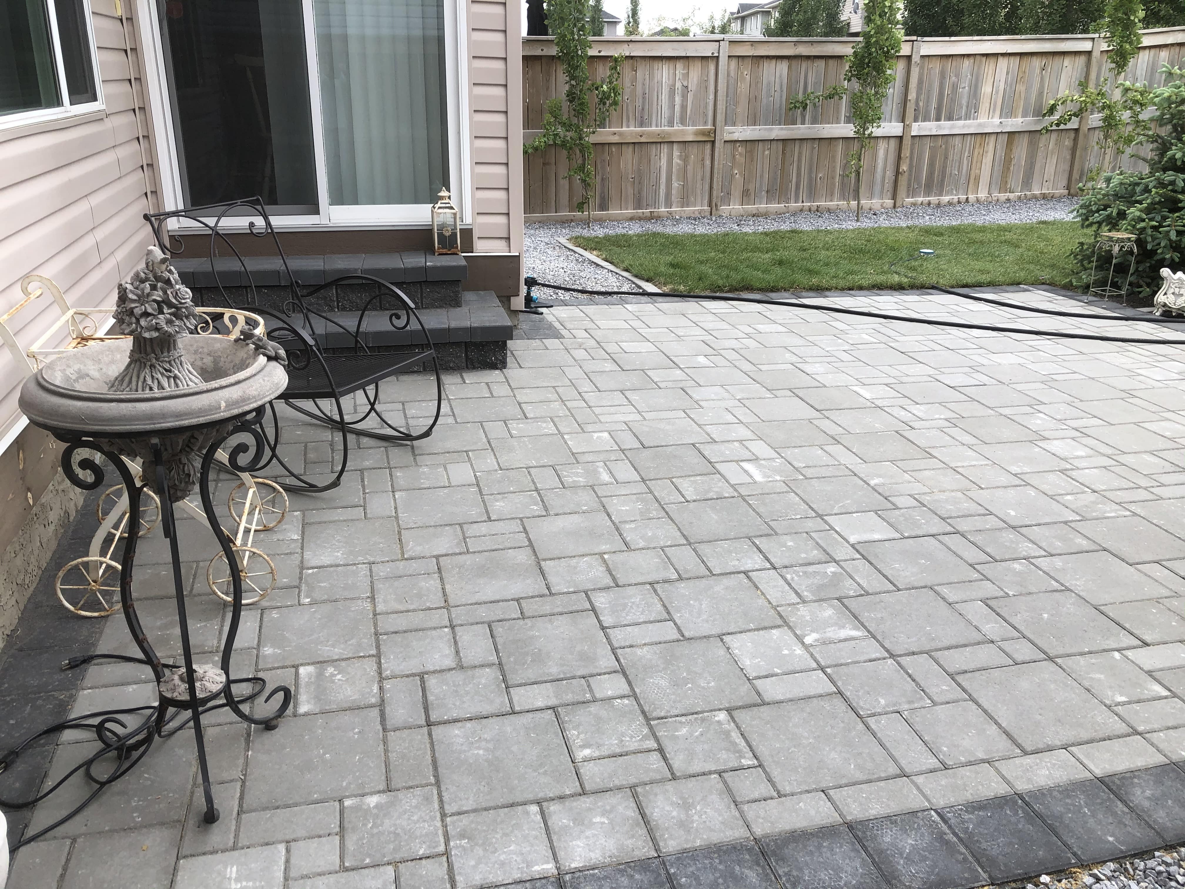 backyard-patio-pavers